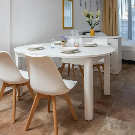 Stylish Flat In The Centre Of Sunny By Flаt Manаger Apartament Sunny Beach