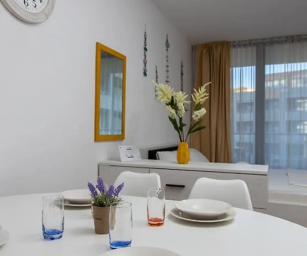 Stylish Flat In The Centre Of Sunny By Flаt Manаger