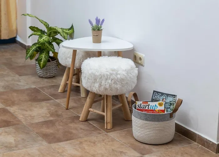 Stylish Flat In The Centre Of Sunny By Flаt Manаger * Slantschew brjag